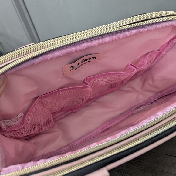 Juicy Couture Black and Pink Cosmetics Bag - Picture 4 of 5